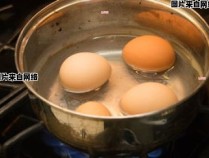 土鸡蛋与普通鸡蛋的营养成分是否相似？（土鸡蛋和一般的鸡蛋营养是一样的吗）