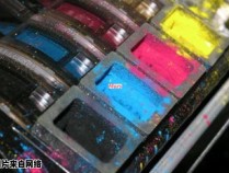 如何正确为复印机添加碳粉 如何正确为复印机添加碳粉的方法