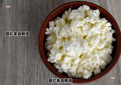 红豆薏米芡实茶的保健功效及适宜饮用年龄（可以泡水的红豆薏米芡实茶自己怎么制作）