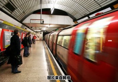 重庆地铁二号线列车发车时间表（重庆地铁2号线列车）