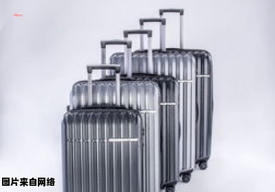 旅行时需要携带多大尺寸的行李箱呢？