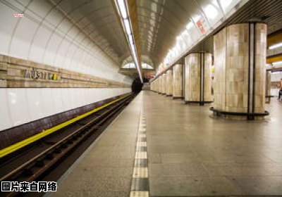 淄博火车站乘坐地铁前往万象汇的路线指南（从淄博火车站到万象汇）