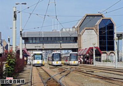 青岛市城阳区附近的火车站在哪里？