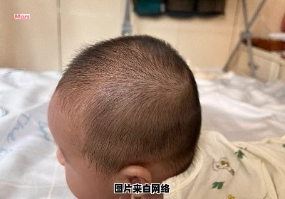 宝宝后脑勺出现一个凹陷，该如何处理？
